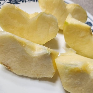 제철이라 더 맛있는 경북 홍로 햇사과