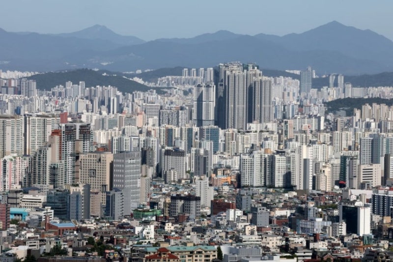 강남은 내리고 외곽은 올랐다? 전세난에 떠밀린 생존 매수 현주소