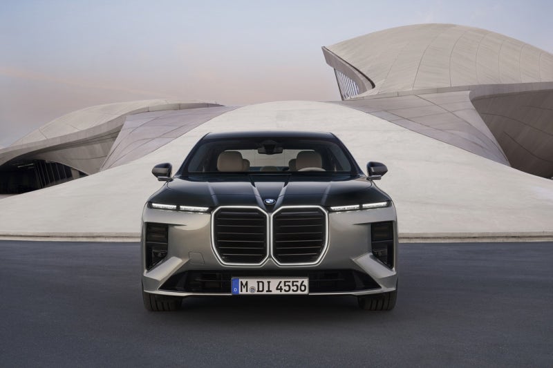 "7월부터 다시 만든다?" BMW 뉴 7시리즈 740i xDrive M Sport 페이스리프트 가격·변경점 총정리