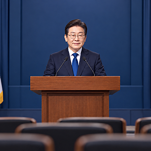 이재명 대통령 지지율, 취임 후 최저치 찍고 다시 고개 드나