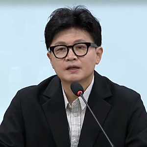 [속보] 곽상언 “팩트 보여달라”…한동훈 “미국 뉴저지 아파트 대금 묻겠다” 정면충돌