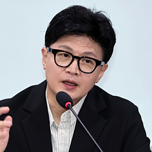 [속보] 한동훈 차기 대통령 적합도 1위 18.1%…이재명 대통령 지지율 39.1%