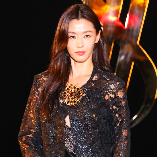 "Jun Ji-hyun Wore This...?" Bold Full-Body Sheer Yves Saint Laurent Fashion