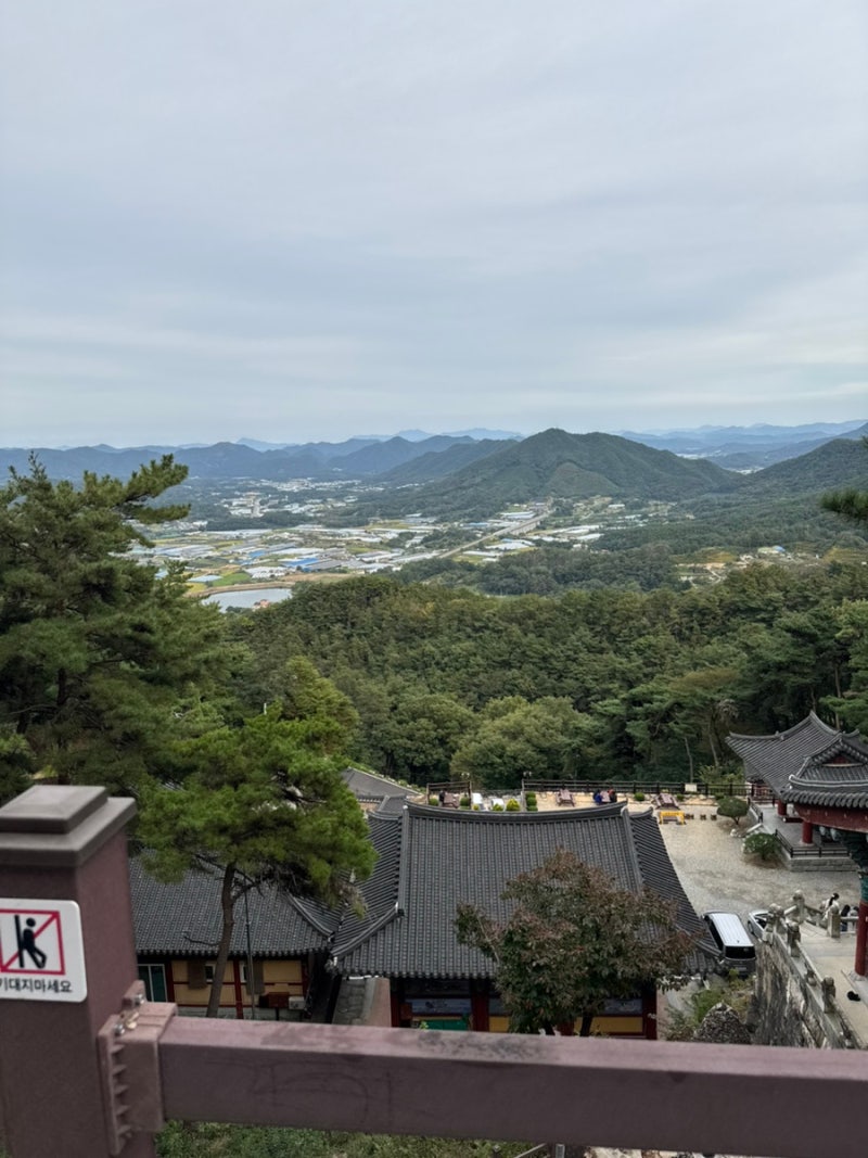 Chungbuk Okcheon Must-Visit Place: A Visit to the Millennium Ancient Temple Yongamsa