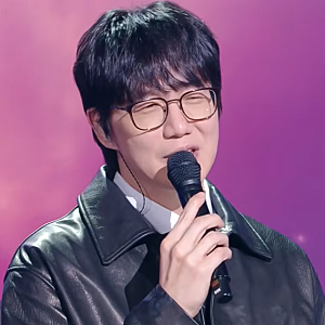 "평생 겪은 아픔 중 손가락 안에 든다".. 성시경이 방송에서 털어놓은 이별의 정체