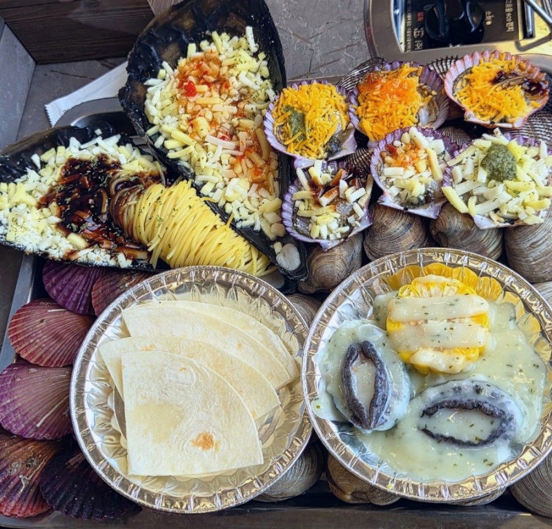 을왕리 해변 앞 조개구이 무한리필, 조개백판 을왕리직영점 후기
