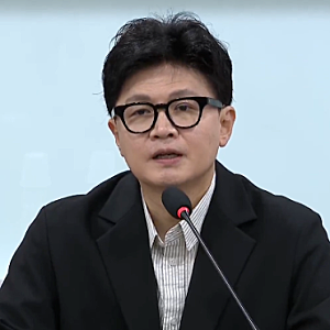 [속보] 곽상언 “팩트 보여달라” 한동훈 “미국 뉴저지 아파트 대금 묻겠다”…노무현 금품....
