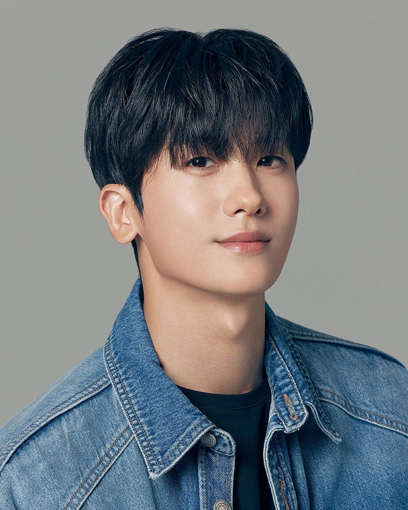 박형식, 7년 만에 스크린 복귀! 차승원·라미란과 선보일 새로운 연기 변신