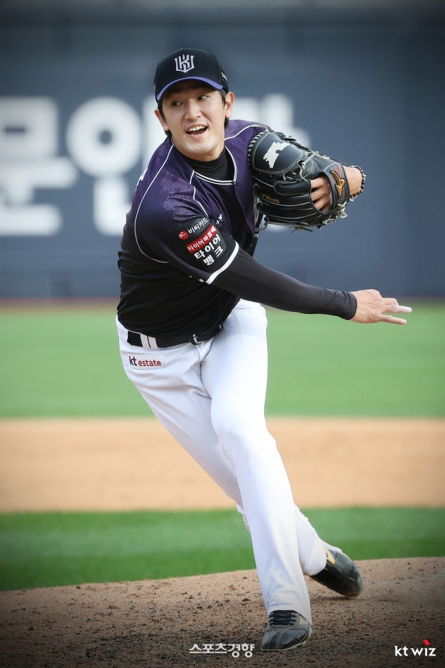 ⚾ 고영표 14승 완봉쇼, KT 매직넘버 4