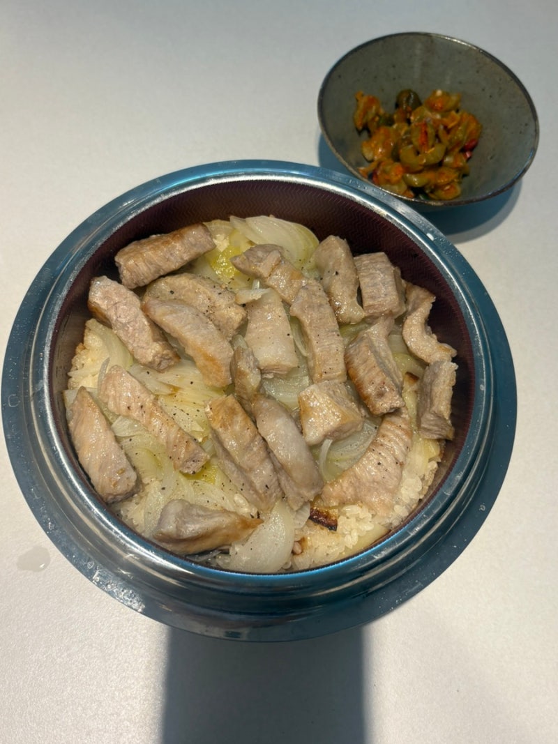 요리 초보 쿡셀 항정솥밥 레시피 (항정살, 감자, 표고, 양파)
