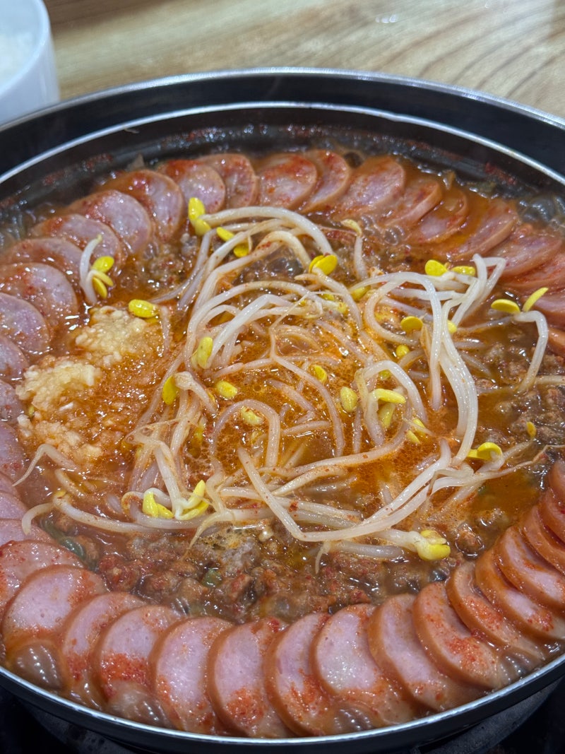 수원 인계동 맛집 이나경송탄부대찌개 내돈내산 후기 | 주말 웨이팅 주차