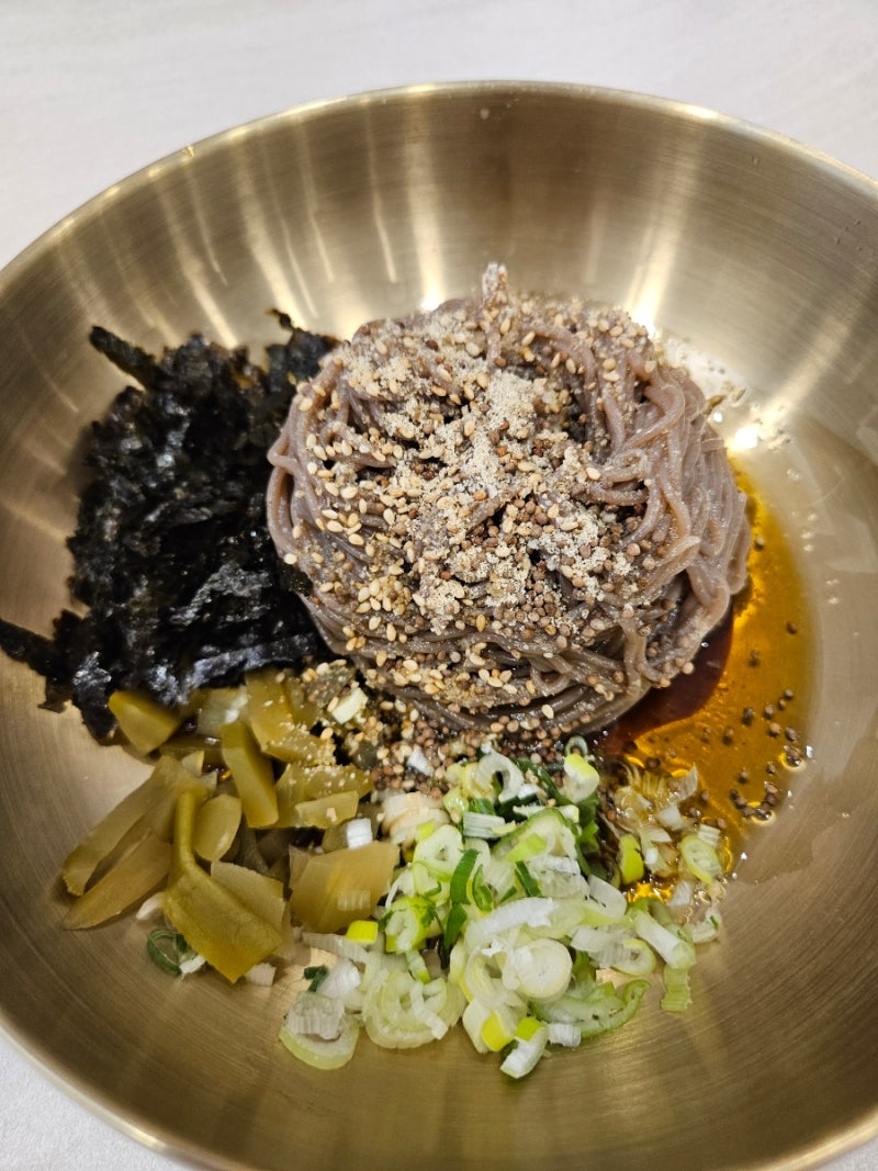 쌍문동 메밀 소바 맛집 의령메밀집 장터국밥도 맛있네