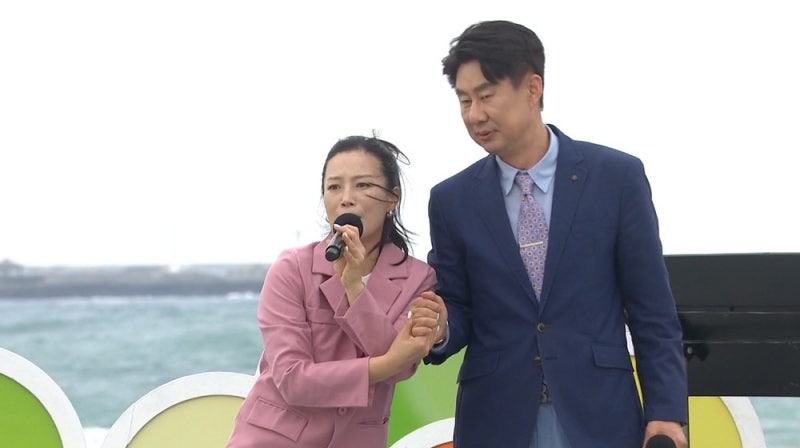 "3년 차 제주댁 맞나요?"… 소녀시대 유리 '전국노래자랑' 객석 깜짝 포착