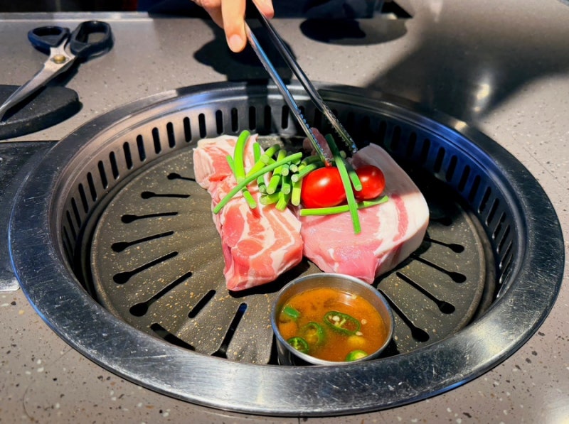 제주공항 근처 맛집 제주 흑돼지 맛집 “오직흑돼지 제주공항본점” : 육즙 가득한 제주 흑....