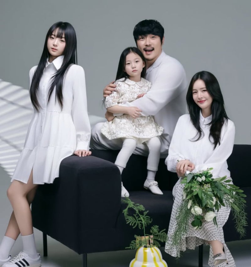 세 아이 아빠 KCM, 오늘 14년 만의 결혼식…아내 소원 진짜 이뤄졌다