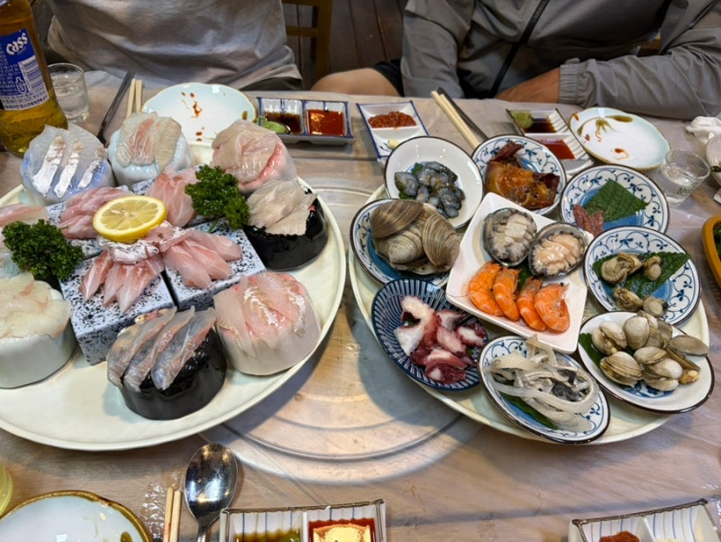 목포 평화광장 맛집 본전회수산 솔직 방문후기