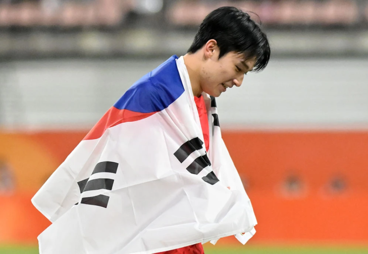 "메달보다 오직 군 <b>면제</b>?" <b>양민혁</b> 발언 논란, 이등병의 편지에 전역....