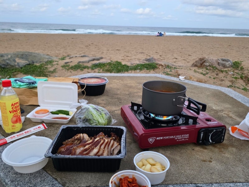 장성동 맛집 족발 황금족발 장성점, 포항 경주 여행 중 포장해온 후기