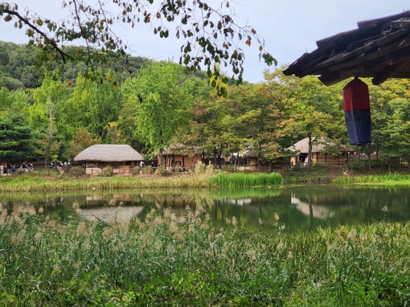 아이들과 가볼 만한 곳 용인 한국민속촌, 사람 많아도 또 가고 싶은 이유