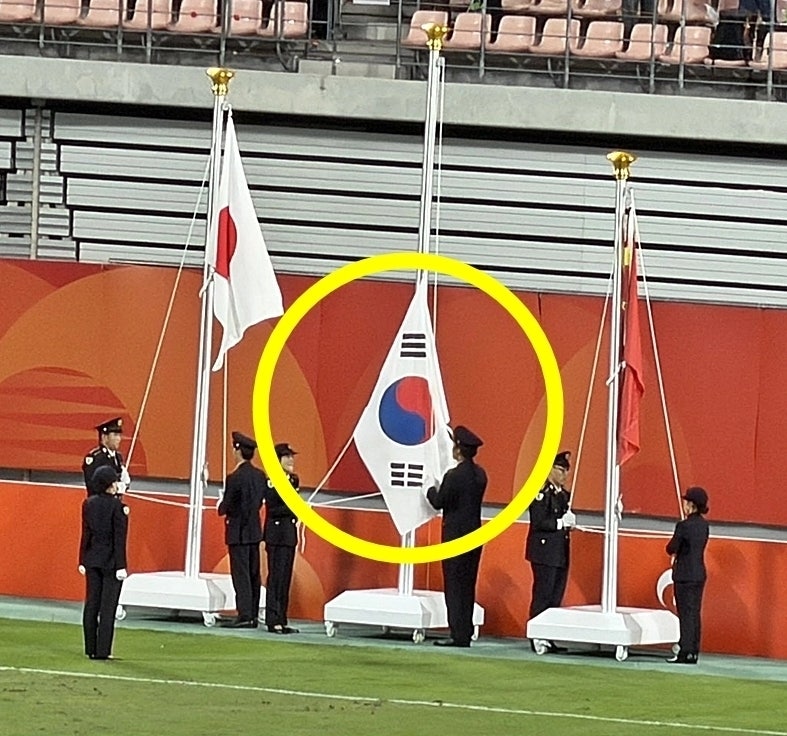 일장기 아래 놓인 태극기? 2026 아이치·나고야 아시안게임 역대급 혐한 논란 총정리 (ft. 한일....