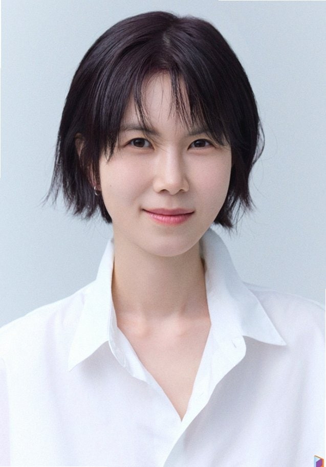 써닝야구단 오정세 전혜진 5년 만의 부부 재회? 박지환까지 합류한 기대작 (연예뉴스)