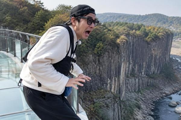 "벌칙 걸고 정면 대결"… 식스센스:b사이드 유재석·정준하·최예나 출격