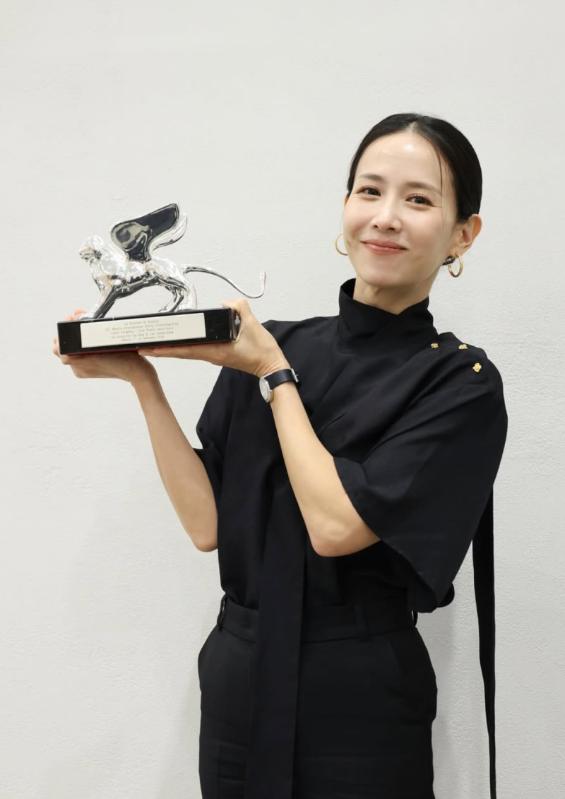 조여정 나이 키 친언니 가족관계 동안 비결 관리법 작품활동 정리