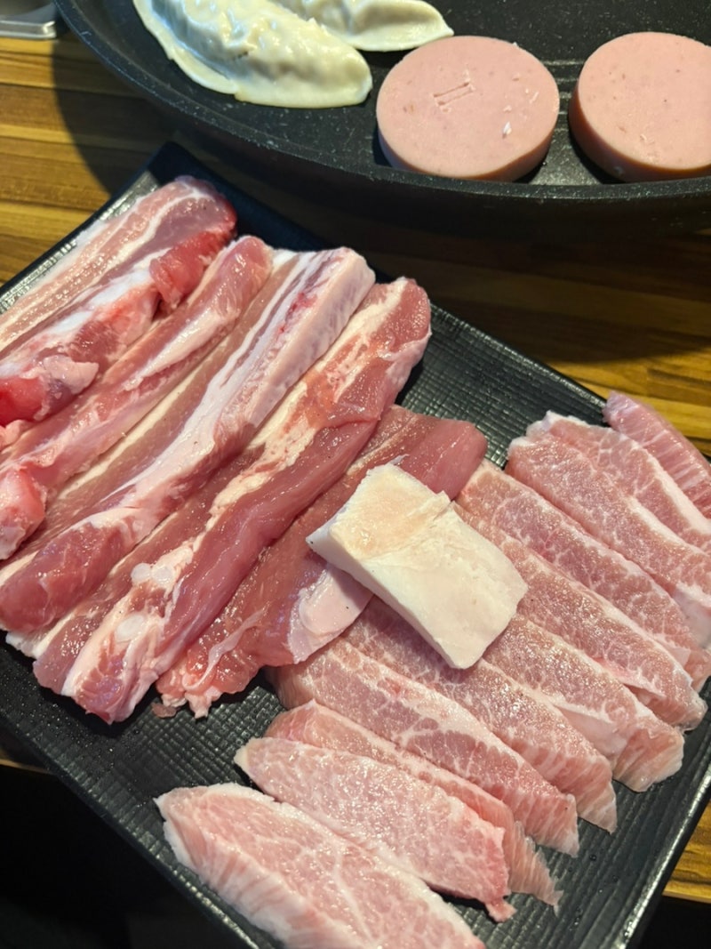대전 산골솥뚜껑 삼겹살 맛집｜한강라면에 볶음밥까지!