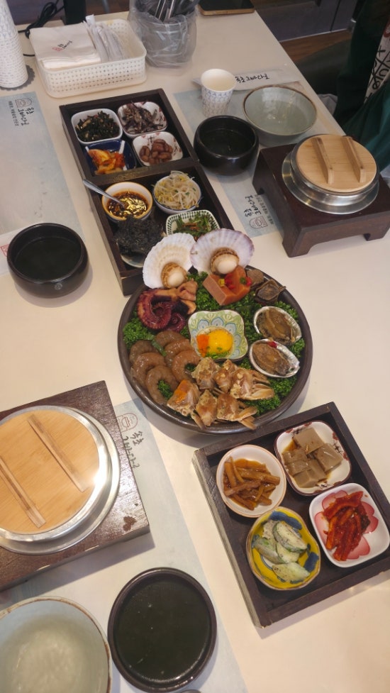 속초 청초호 맛집 속초그바다로 신선한 해물장과 솥밥 정식 속초여행코스 강력 추천