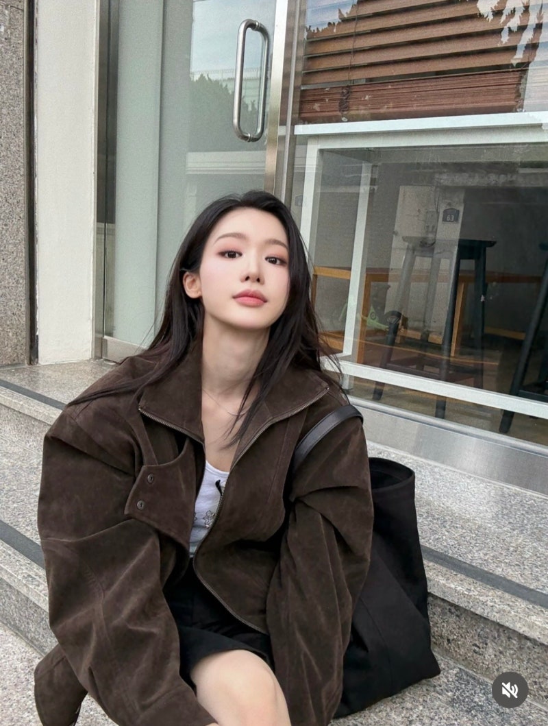 배우 조혜주 인스타 일상 사복 여자 가을 스웨이드 자켓 코디 스타일 추천