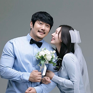 “아이 셋인데 이제야 결혼식?” KCM 첫째 딸 낳고 14년 만에 웨딩마치