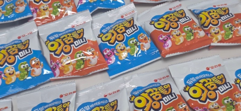 삼남매 간식으로 고른 듀얼바이오틱스왕꿈틀이 대용량젤리