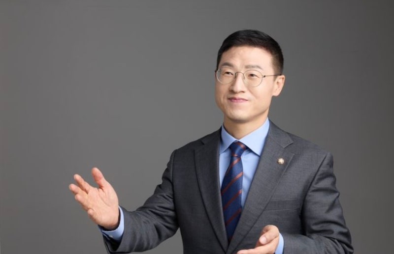 김상욱 울산시장 프로필 | 나이·고향·학력 가족부터 최근 성매매의혹 불륜 공방까지