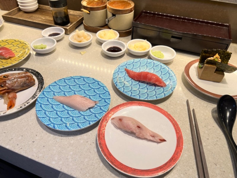 노량진역_[스시101] 무한리필 회전초밥 맛집 노량진수산시장 높은퀄리티스시집