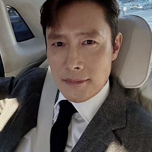 20년 번 돈 싹 다 부동산에 넣었다는 이병헌, 260억 옥수동 빌딩 분위기 심상치 않다는데