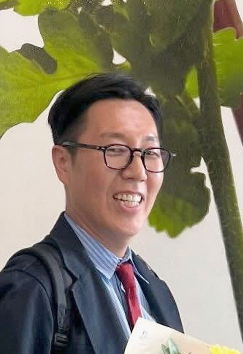 김영철 "마닐라 와서 '핸섬' 처음 들어 봐"…시청률 40% 필리핀 국민 예능서 9년 전 '따르릉' 불....