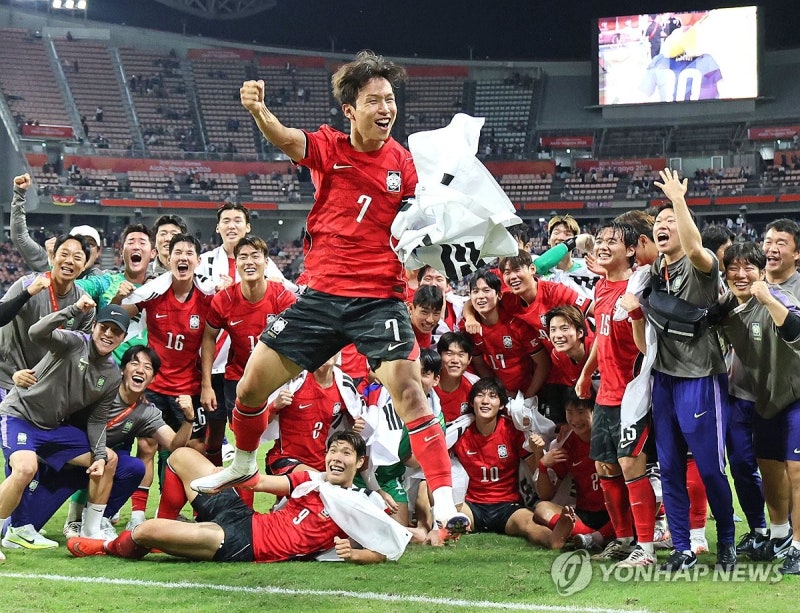 “일본 안방에서 또 해냈다!”｜엄지성 결승골로 한국 남자축구 AG 사상 첫 4연패 달성