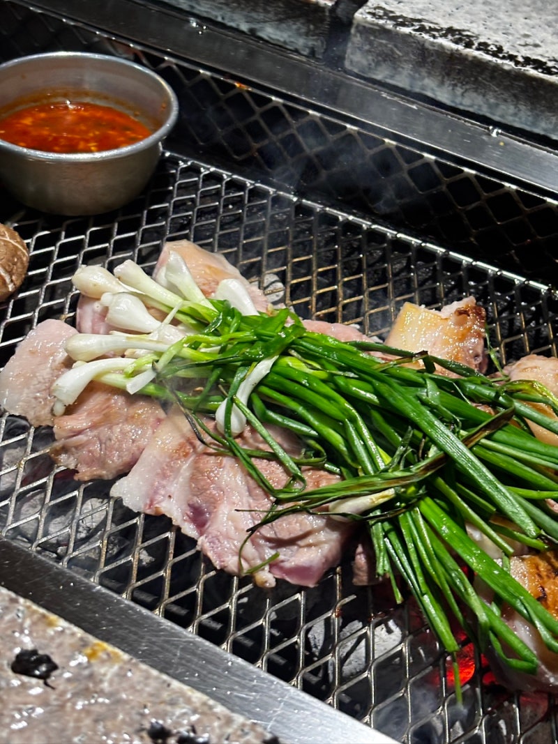 [을지로 맛집 산청숯불가든] 레전드 삼겹살, 웨이팅할만한 맛집 산청 평일 웨이팅 꿀팁