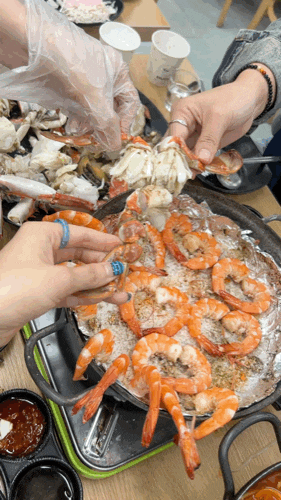 수원농수산물시장 2층 초장집 “회이야기&대게이야기”