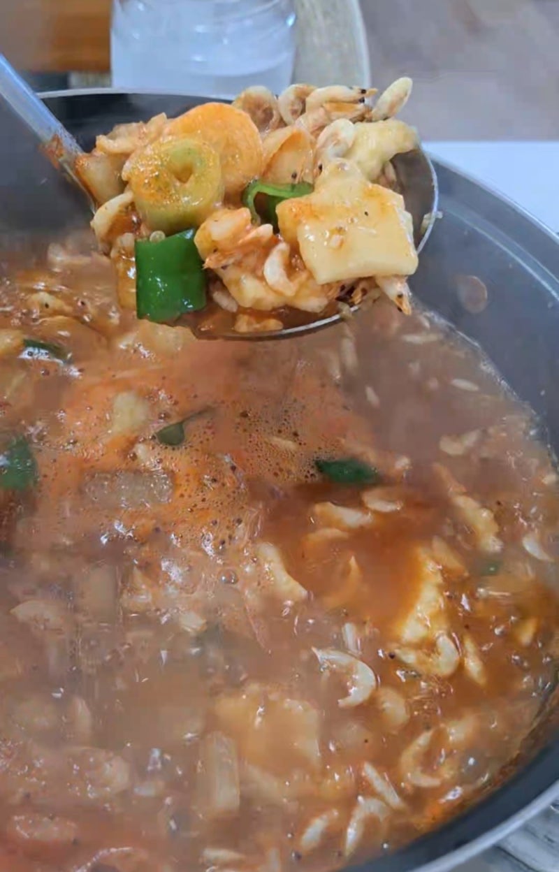 입장면맛집 천안매운탕 이모네매운탕, 민물새우에 진심인 부모님 모시고 다녀온 곳