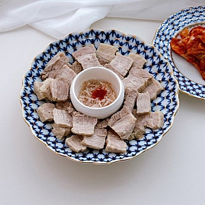 수육 삶는법 돼지고기 통삼겹 500g 양념 없이 심플하게! 맛있게 삶는시간 레시피