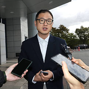 김상욱 경찰 출석, 울산시장 첫 피의자 조사…선거법·성매매 의혹에 “잘못한 것 없다”