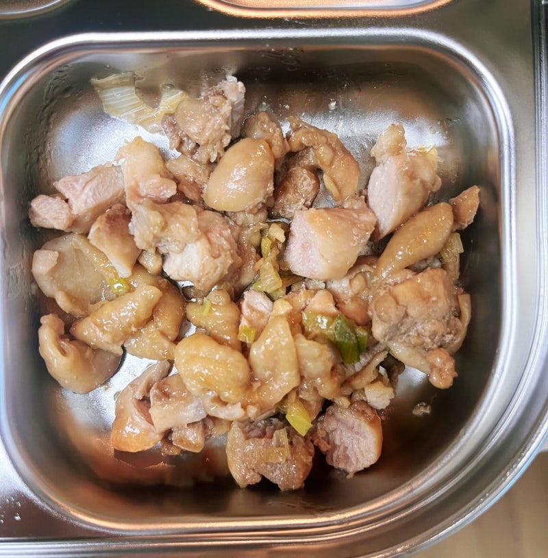 [아기 반찬] 유아식 아기 닭다리살 요리 :: 퍽퍽함 Zero! 밥도둑 닭갈비맛 구이 레시피