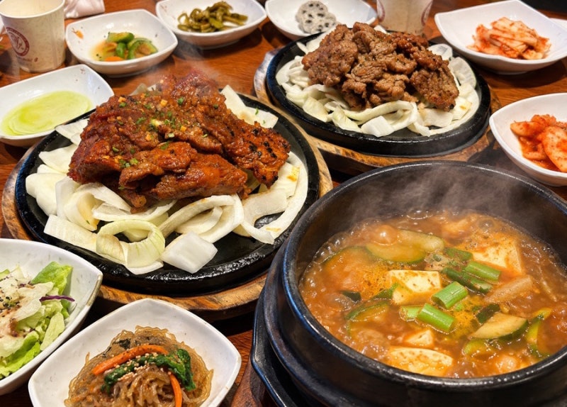청주 단풍나무 석갈비 맛집, 아이들과 함께 먹기 좋은 돼지석갈비