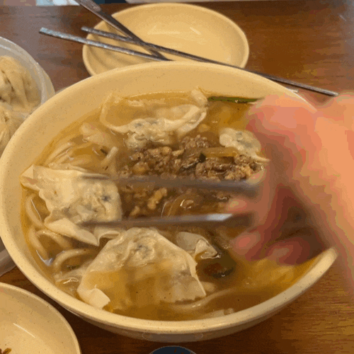 명동 맛집 명동교자 본점 칼국수 만두 솔직 후기 (웨이팅, 주차, 포장)