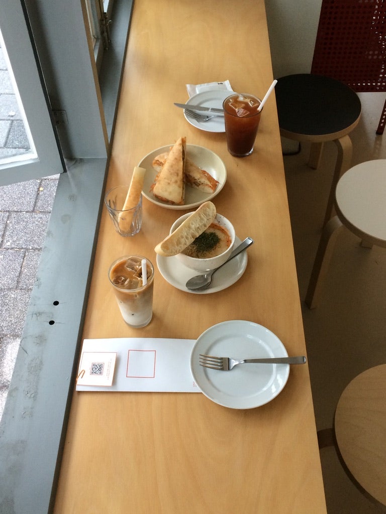 [부산/전포] 애견동반 가능한 전포 브런치 카페 오니스(ONIS)