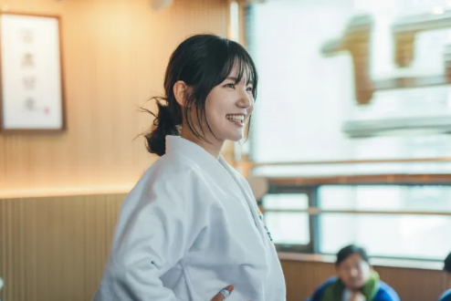 드라마에선 몰랐는데 옷 왜 이렇게 잘 입어? '공효진 시누이' 이은샘 센스 넘치는 초가을 사....