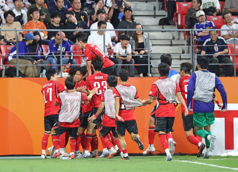엄지성 결승전 선제골, 양민혁 크로스로 일본에 1-0