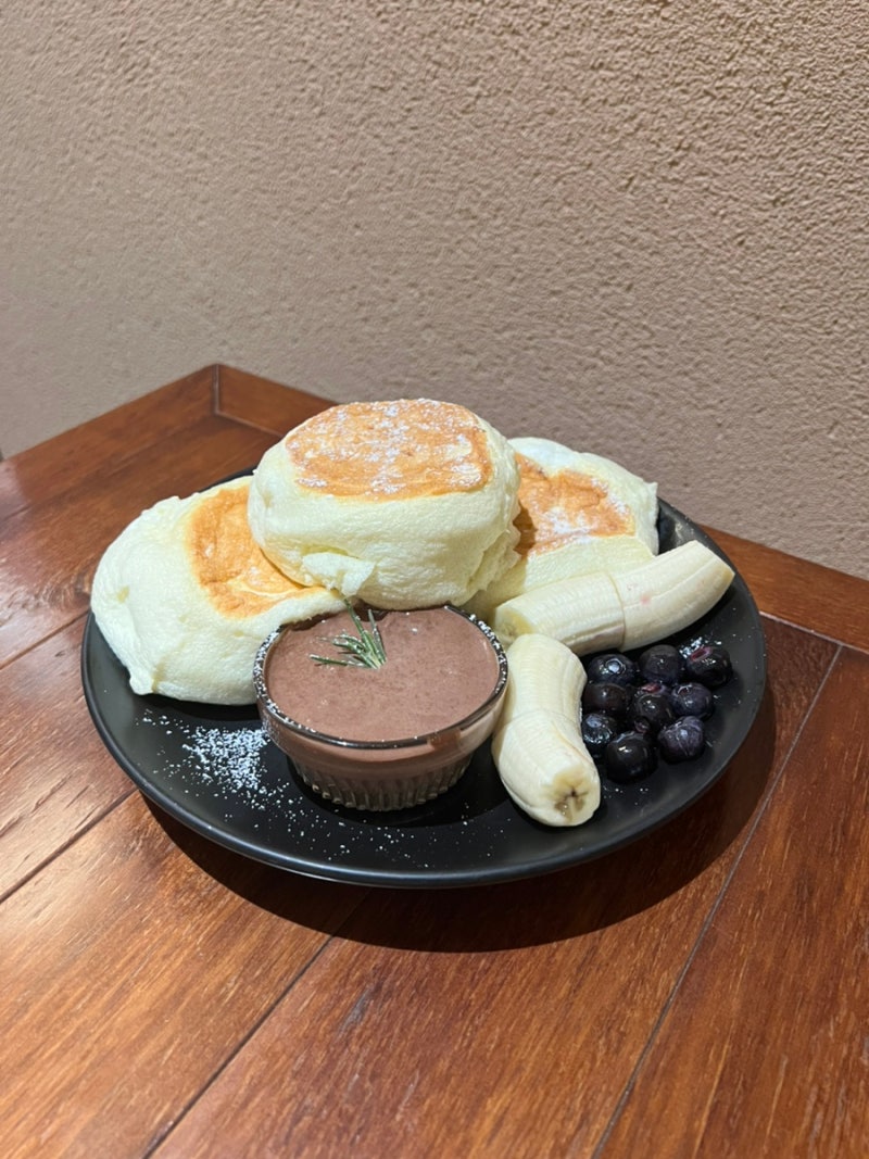 일산 롯데백화점 카페 / 일산디저트 수플레 팬케이크 맛집 [젠젠스퀘어]