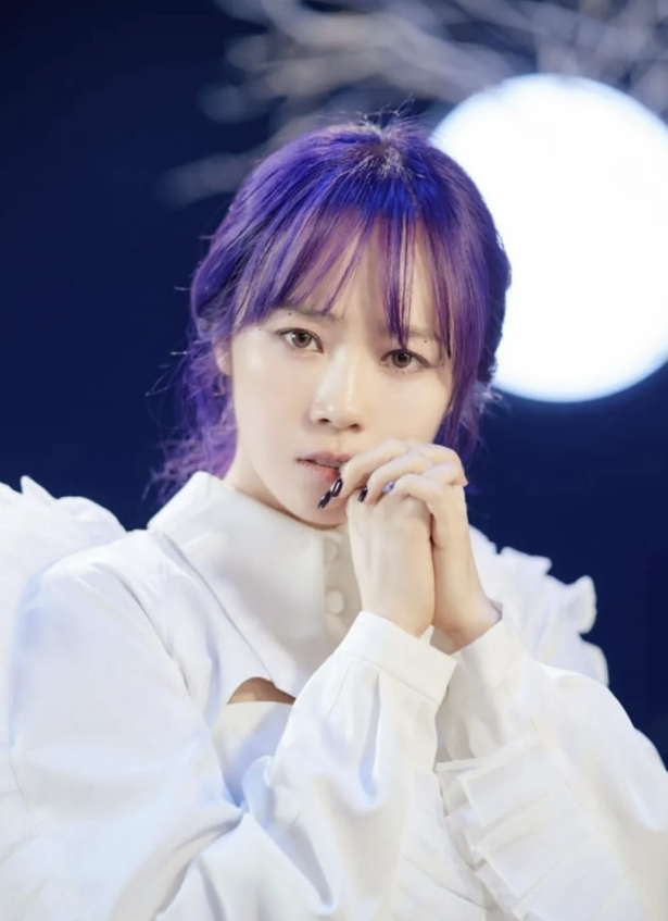[충격] “16세 <b>아들</b>이 <b>백혈병</b>이라니…” <b>이수영</b>, 9년 지킨 라디오 하....